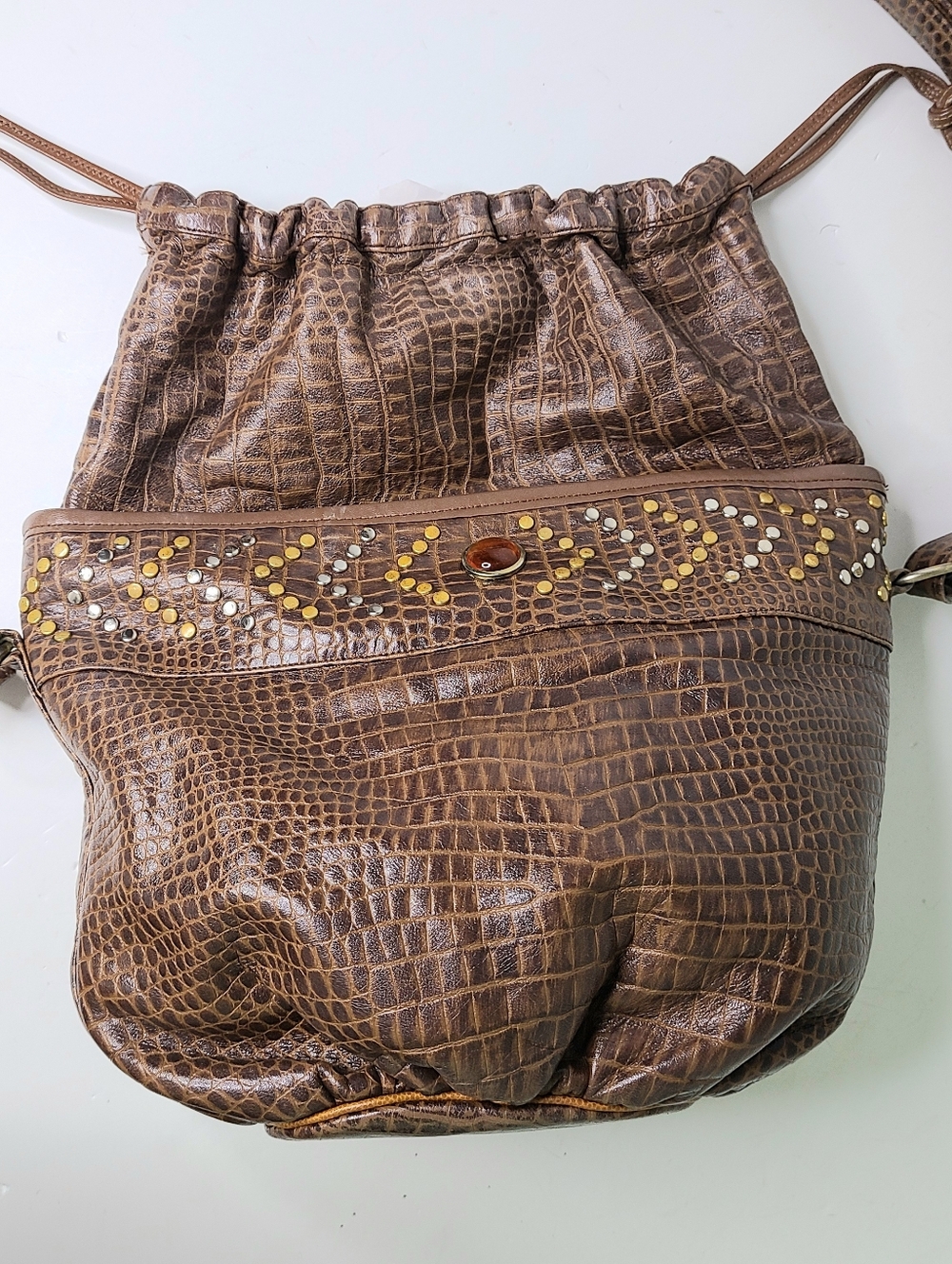 Sharif Made in USA Studded Fold Over Drawstring Vintage Leather Bucket Bag - Picture 7 of 12